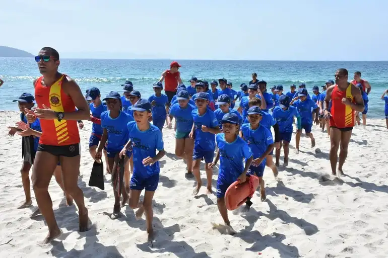 Projeto Botinho do Corpo de Bombeiros RJ