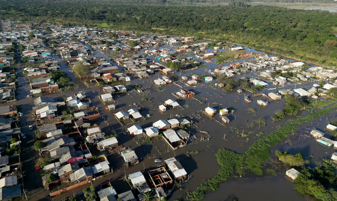 Extratropical cyclone brings damage to South Brazil Agência Brasil
