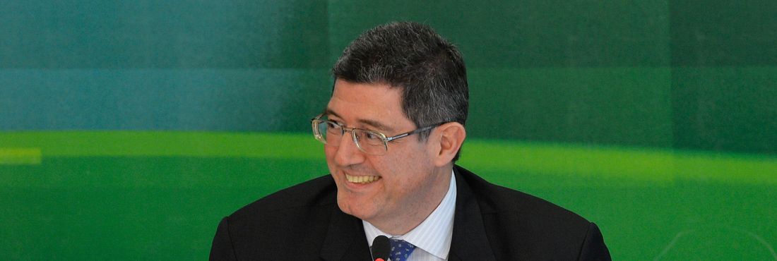 Joaquim Levy foi apresentado como futuro ministro da fazenda