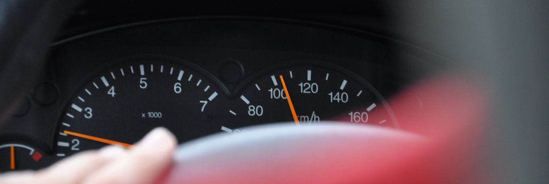 Excesso de velocidade é uma das maiores causas de acidentes