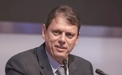 São Paulo (SP) 13/11/2025 - Governador Tarcísio de Freitas participa do leilão de sistema de travessias hídricas na B3.
Foto Paulo Pinto/Agência Brasil