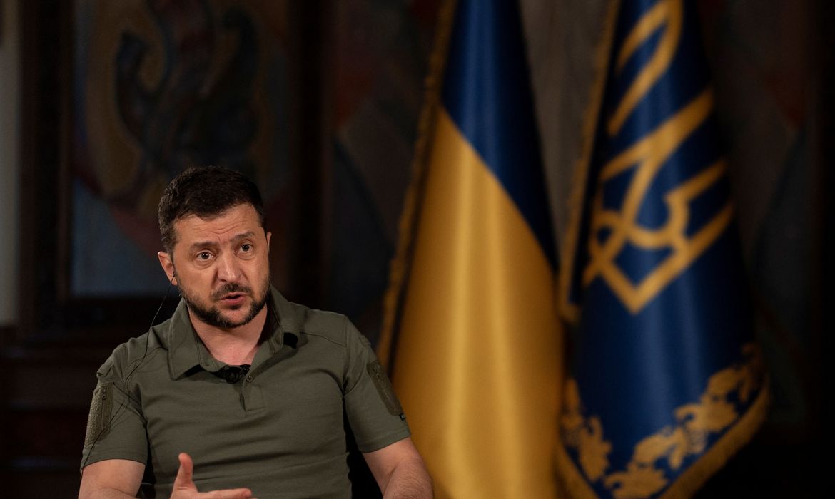 Ucrânia. Zelensky anuncia chegada de novos apoios