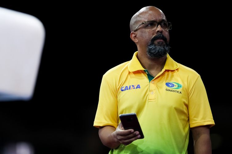 Ricardo Bufolin/CBG Marcos Goto é o coordenador da seleção de ginástica artística masculina.