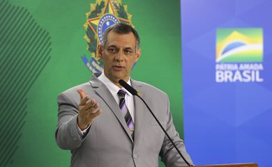 Briefing do porta-voz da Presidência; Otávio  Rêgo Barros