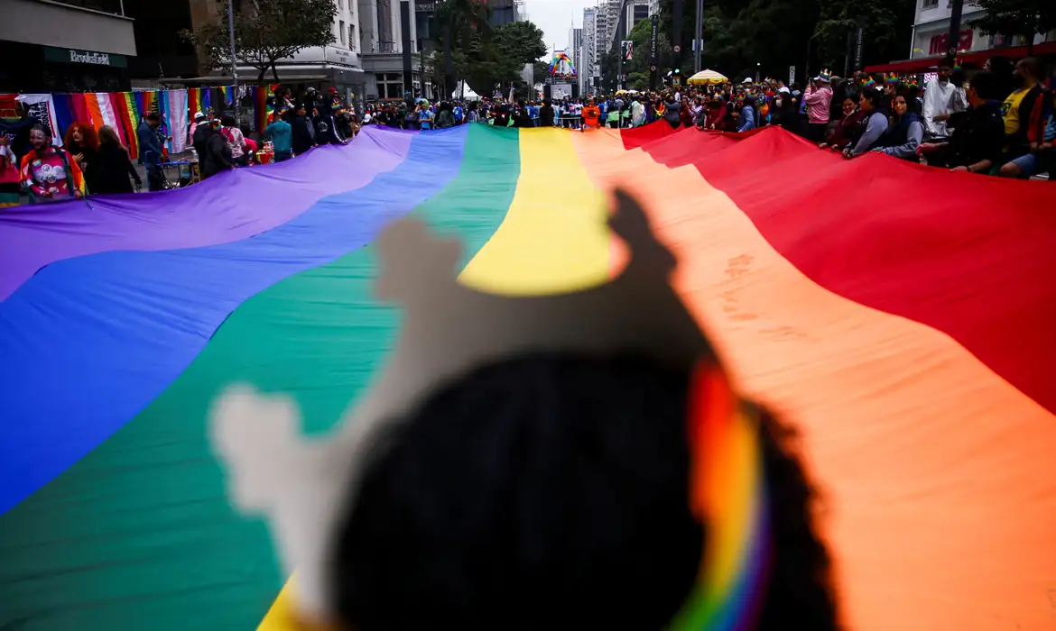 Parada anual do Orgulho LGBTQ+, em São Paulo