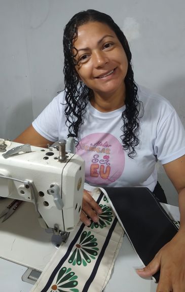 12/12/2025 - Rio de Janeiro - Projeto social estimula autonomia financeira de mulheres no Rio. Na foto Cristina Gomes. Foto: Arquivo Pessoal