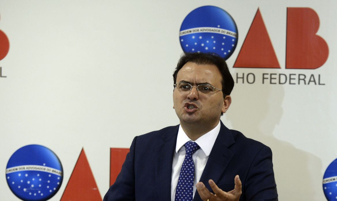 Brasília - O presidente da OAB Nacional, Marcus Vinicius Furtado Coêlho, fala sobre a proposta de mudança do sistema de governo para o semipresidencialismo (Valter Campanato/Agência Brasil)