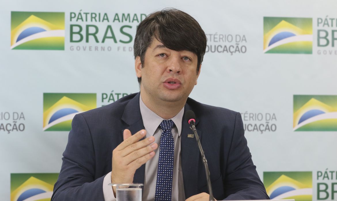 O secretário de Educação Superior, Arnaldo Barbosa de Lima Júnior,  apresenta informações sobre o Sistema de Seleção Unificada (Sisu).