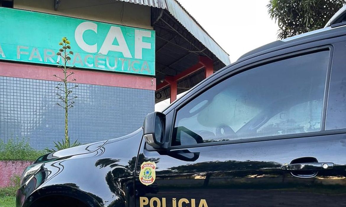 Operação Anestesia da Polícia Federal cumpre mandados de busca e apreensão na Central de Abastecimento Farmacêutico do Amapá