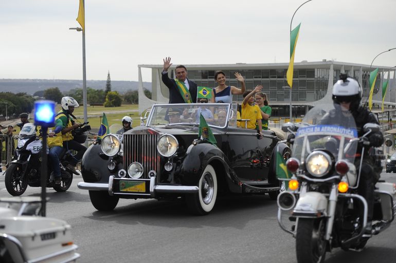 O presidente da República, Jair Bolsonaro e a Primeira-dama do Brasil, Michelle Bolsonaro, participam do Desfile cívico-militar de 7 de Setembro de 2022 e comemoração do Bicentenário da Independência do Brasil