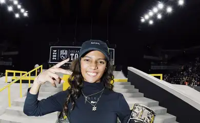 Rayssa Leal é campeã da etapa de Tóquio da SLS - circuito mundial de skate street - em 23/11/2024
