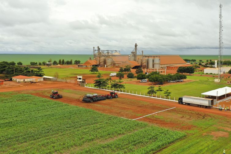 TV Brasil A Fazenda Ipê, em Baixa Grande do Ribeiro (PI), é a primeira no país a contar com a tecnologia 5G no meio rural.