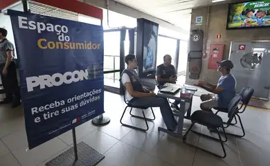 São Paulo (SP), 11/03/2025 - Posto do Procon-SP na Estação Tamanduateí na área da CPTM, em comemoração do Dia Internacional do Consumidor .Foto: Paulo Pinto/Agência Brasil