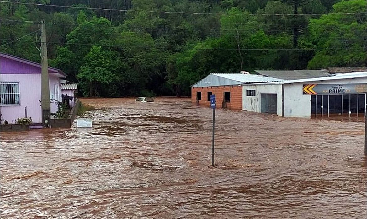 Santa Catarina (SC) - Chuvas intensas afetam ao menos 78 cidades de Santa Catarina. Foto: CBMSC