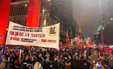 Brasília (DF), 25/05/2026 - Ato na Avenida Paulista contra o fim da escala 6x1. Foto: Guilherme Jeronymo/Agência Brasil