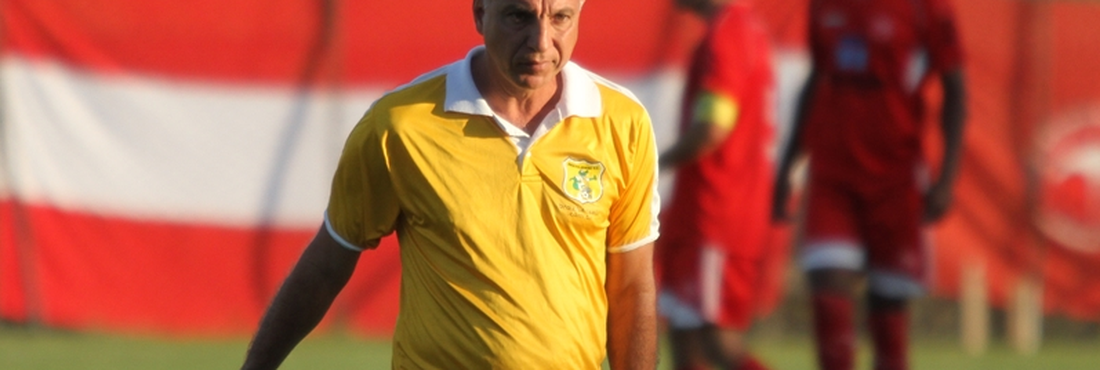 Técnico do Brasiliense, Márcio Fernandes