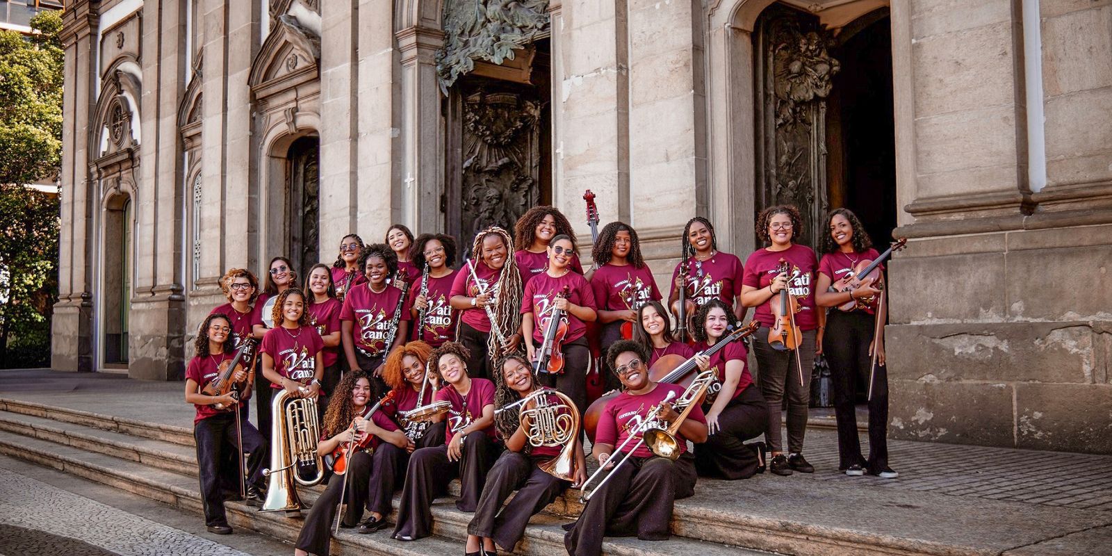 Orquestra Sinfônica Juvenil Chiquinha Gonzaga inicia turnê na Itália com obras da música brasileira e participação no Vaticano