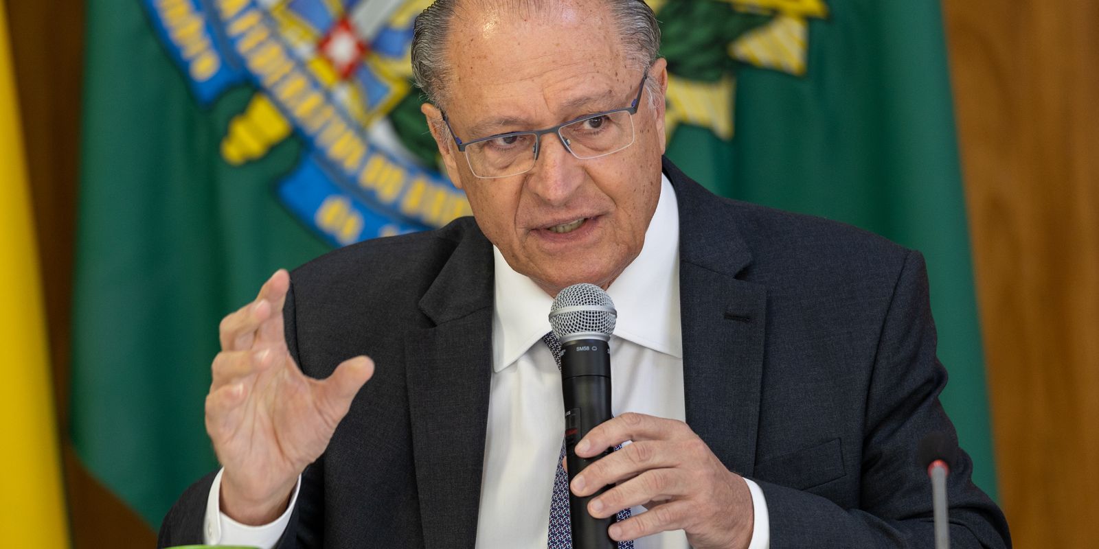 Geraldo Alckmin é diagnosticado com covid-19