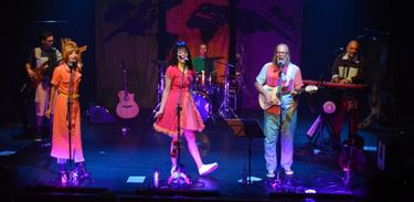 Espetáculo Animal Pedra Semente