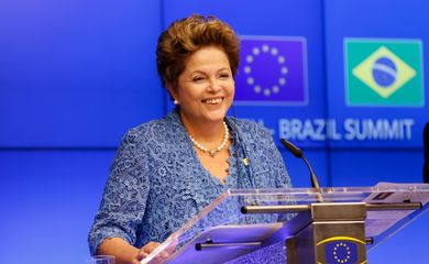 Bruxelas ( Bélgica) - Presidenta Dilma Rousseff durante declaração à imprensa na 7 Cúpula Brasil-União (Roberto Stucket Filho/Agência Brasil)