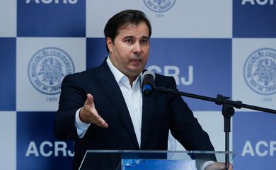 O presidente da Câmara dos Deputados, Rodrigo Maia, faz palestra na Associação Comercial do Rio de Janeiro (ACRJ)