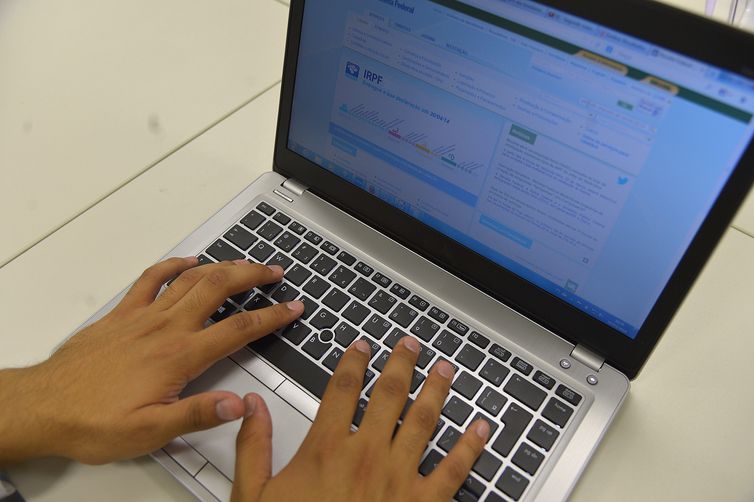 Arquivo Agência Brasil/Agência Brasil notebook_irpf.jpg