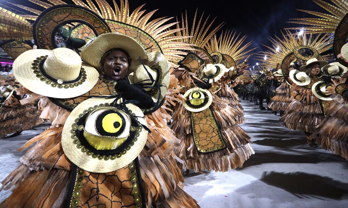 Rafael Catarcione/Prefeitura do Rio Carnaval 2024 - Sambódromo da Marquês de Sapucaí - 10/02/2024. Unidos de Padre Miguel - Foto: Rafael Catarcione/Prefeitura do Rio