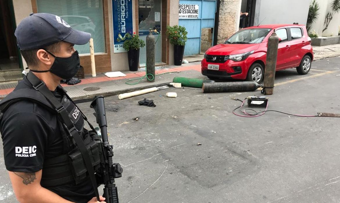 Divulgação: Polícia Civil de Santa Catarina - Assalto a banco nesta madrugada, em Cricúma