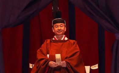 Japan's Emperor Naruhito attends a ceremony to proclaim his enthronement to the world, called Sokuirei-Seiden-no-gi, at the Imperial Palace in Tokyo, Japan, October 22, 2019. REUTERS/Issei Kato/Pool