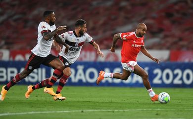 Internacional, flamengo, brasileiro