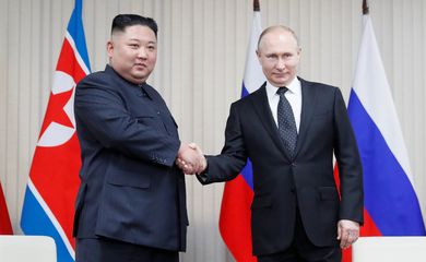  Kim Jong Un , Putin, Encontro. 
 Sergei Ilnitsky/Pool via REUTERS
