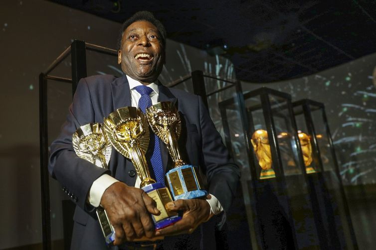 Com três títulos, Pelé é o maior ganhador de Copa do Mundo