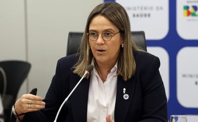 Brasília (DF), 10/04/2025 - Secretária de Atenção Primária à Saúde Ana Luiza Caldas durante apresentação de ação de vacinação nas escolas, por meio do Programa Saúde na Escola. Foto: Antonio Cruz/Agência Brasil