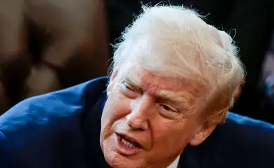 Trump diz que EUA precisam controlar Groenlândia para deter Rússia e China. Foto: REUTERS/Evelyn Hockstein