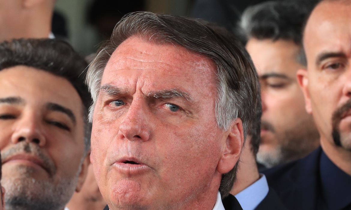 Brasília (DF), 26/03/2025  - Ex-presidente Jair Bolsonaro durante declaração a imprensa após virar Réu no STF. Foto: Lula Marques/Agência Brasil