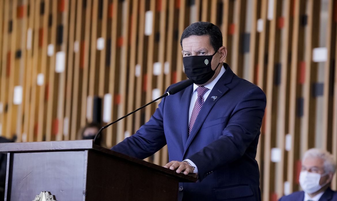 O Vice-Presidente da República, Hamilton Mourão, coordena a 2ª Reunião do Conselho Nacional da Amazônia Legal (CNAL).