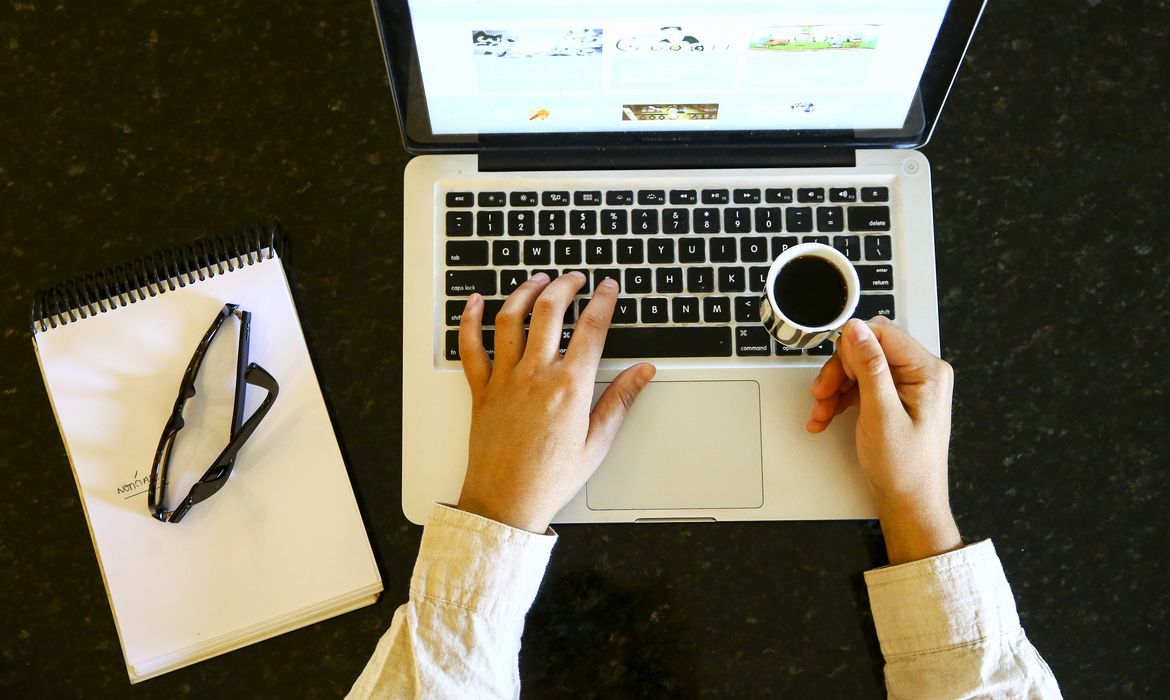 Home Office: 6 sites para te ajudar a encontrar trabalho remoto