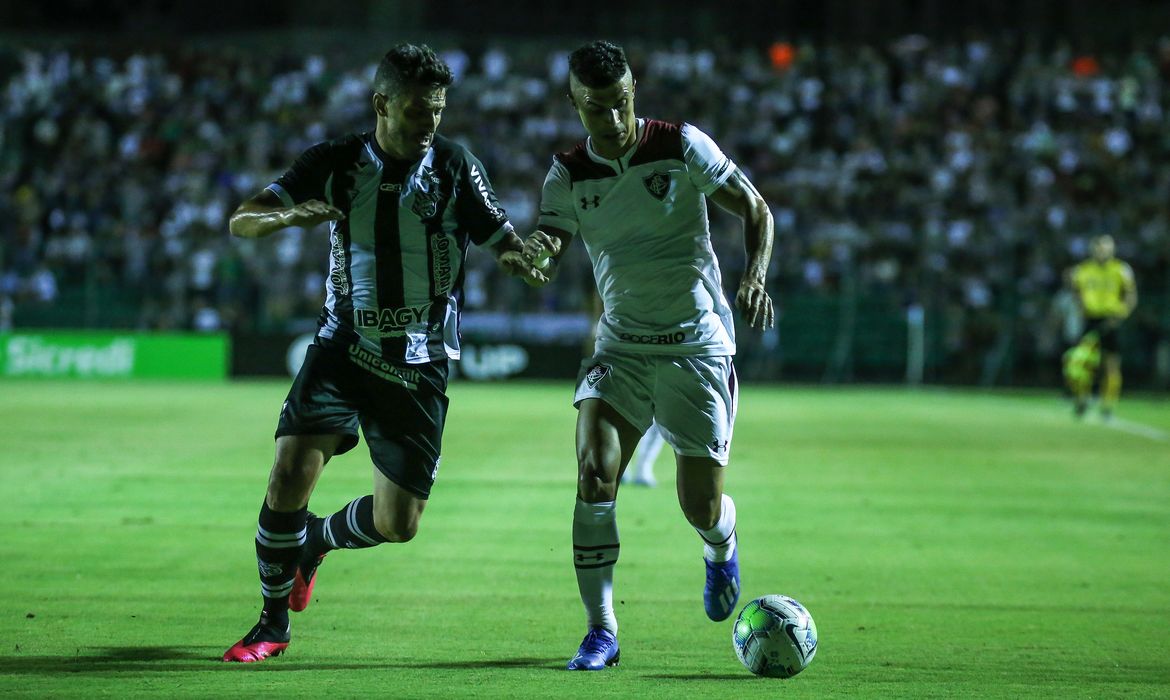 Fluminense e Figueirense - jogo de ida Copa do Brasil