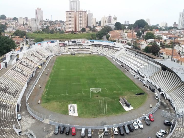 Estádios Históricos visita o Moisés Lucarelli, do Ponte Preta (SP)