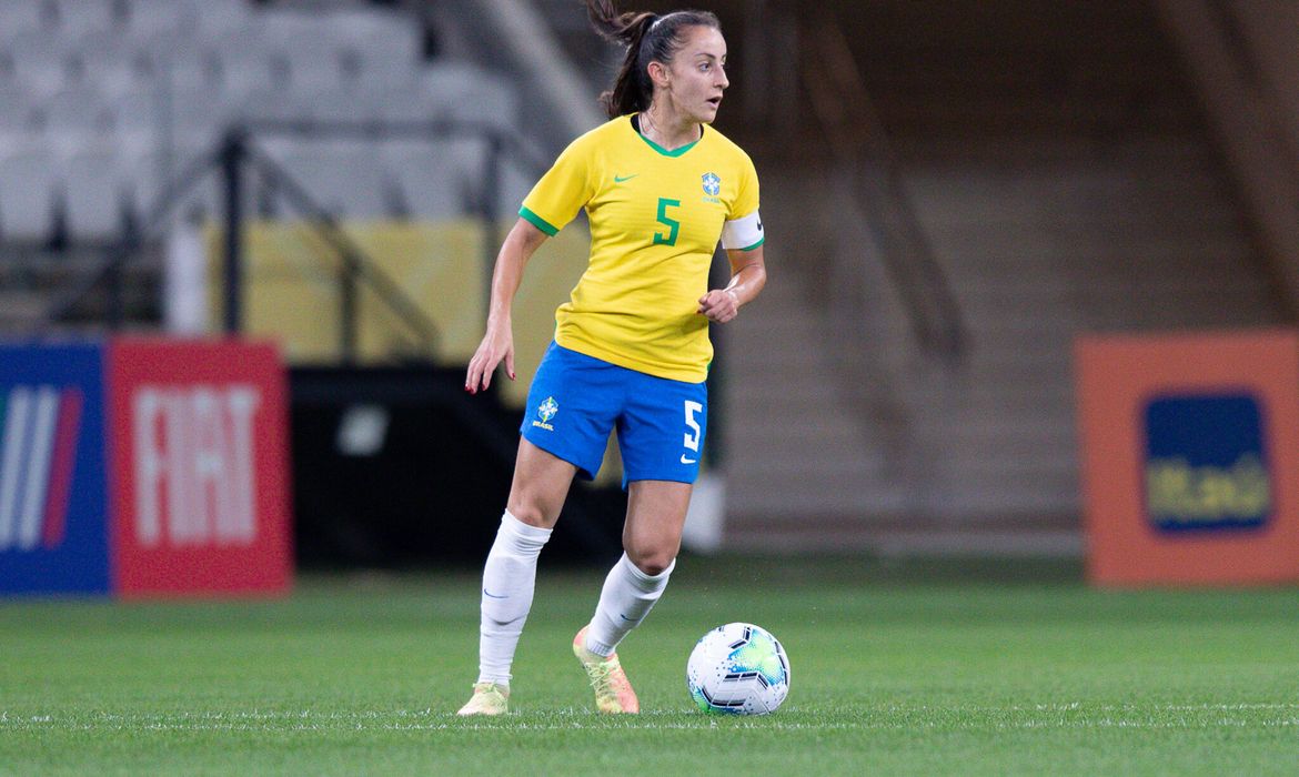 Luana, seleção brasileira feminina de futebol - convocada em 01/02/2022