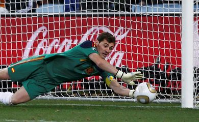 Casillas durante a final da Copa do Mundo de 2010 entre Espanha e Holanda em Johanesburgo