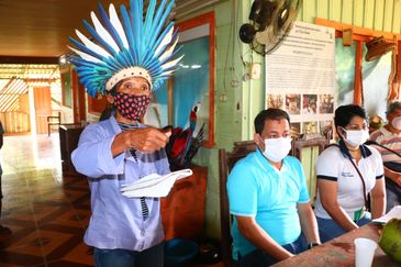Artesãos de Benjamin Constant e de Tabatinga da etnia Ticuna no projeto Laboratório Competitivo, do governo federal.