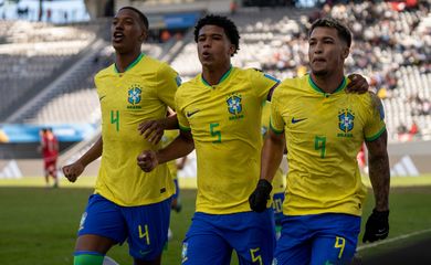 Brasil vence Tunísia por 4 a 1 e avança às quartas de final da Copa do Mundo Sub-20