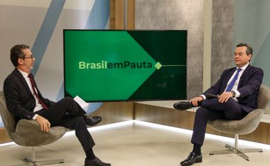 O programa Brasil em Pauta, da TV Brasil, recebe o presidente do Banco do Brasil, Fausto de Andrade Ribeiro