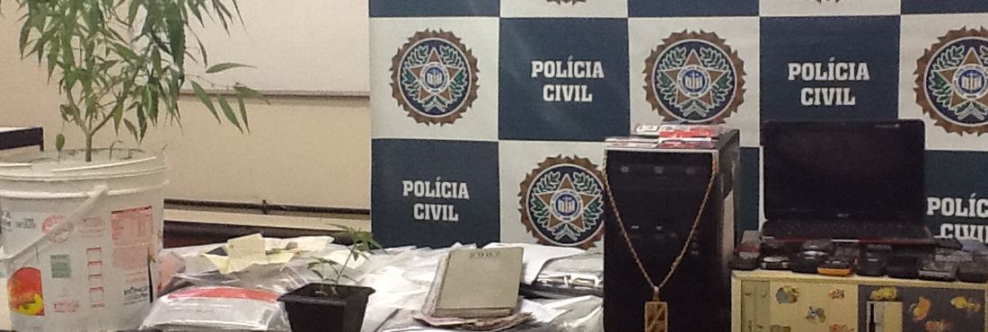 Apreensões feitas pela Polícia Civil do Rio de Janeiro durante a operação Dinheiro Fácil