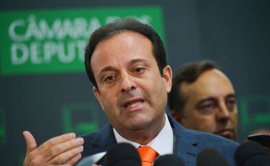 Brasília - O deputado André Moura se anuncia como líder do governo, em coletiva na Câmara  (Antônio Cruz/Agência Brasil)