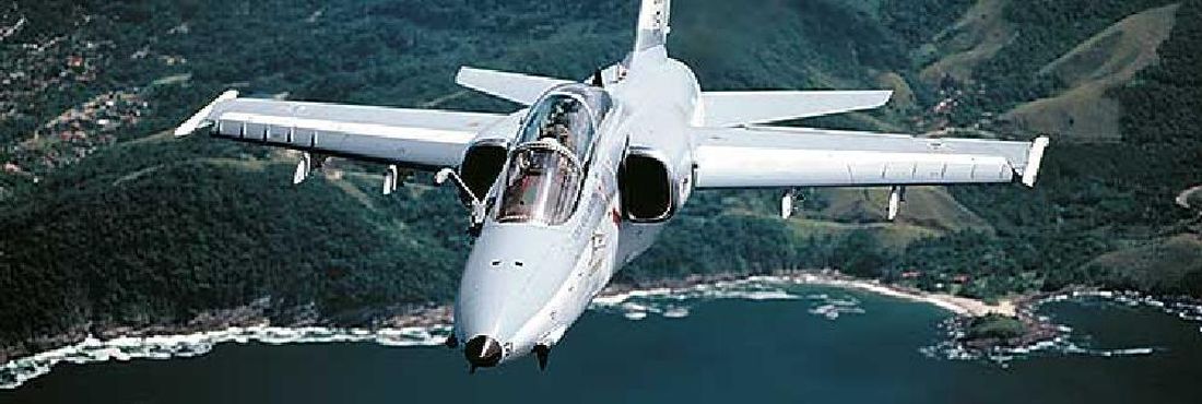 Caça AM-X, da Força Aérea Brasileira.