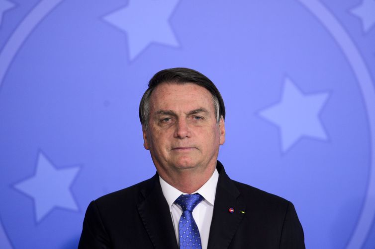 O presidente Jair Bolsonaro durante o lançamento do programa Voo Simples, no Palácio do Planalto.