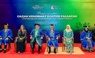 Kuala Lumpur, 25/10/2025 - Presidente da República, Luiz Inácio Lula da Silva, durante cerimônia de outorga do título de doutor “honoris causa” em Desenvolvimento Internacional e Sul Global, concedido pela Universidade Nacional da Malásia. Foto: Ricardo Stuckert/PR