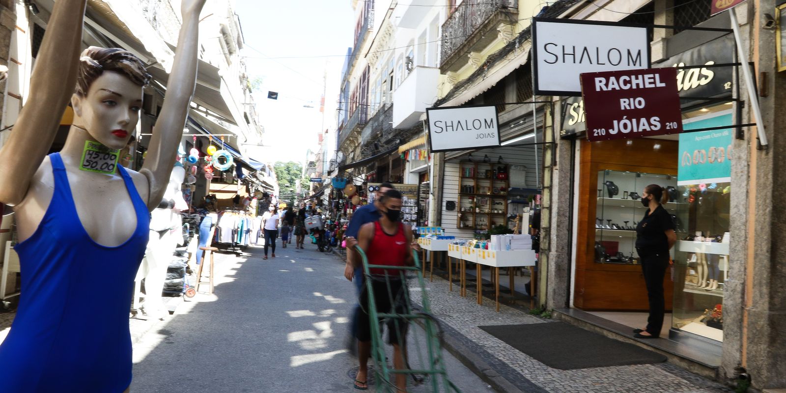 Taxa de desemprego fica em 11,1% no primeiro trimestre, diz IBGE